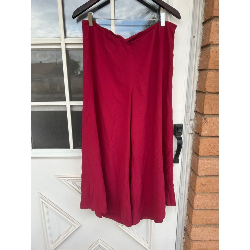 Eileen Fisher Red Wide Silk Culotte Pants Size M Berry Cropped Crepe Trouser